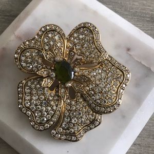 Beautiful rhinestone brooch